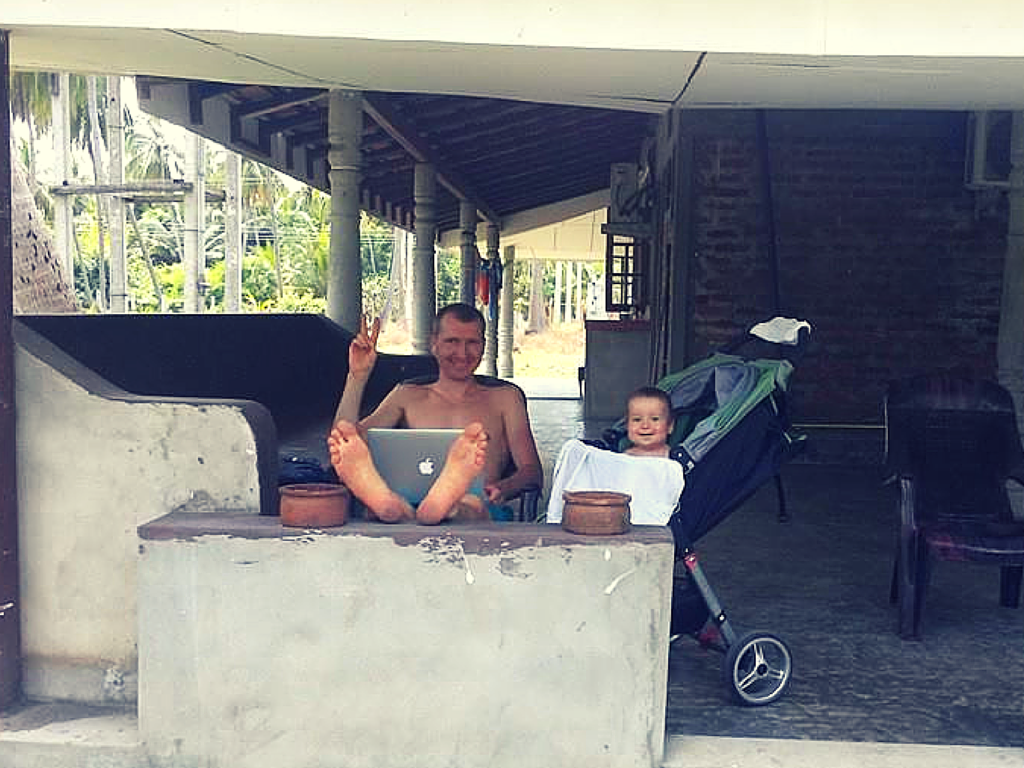 История Home-Hotel.info