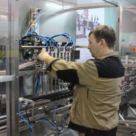 Работа в Чехии вакансия для наладчика оборудования на консервном заводе